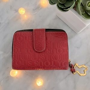 Tous Leather Urbana Logo